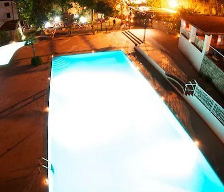 Hotel Silica 3*