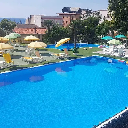 Hotel Silica San Lucido