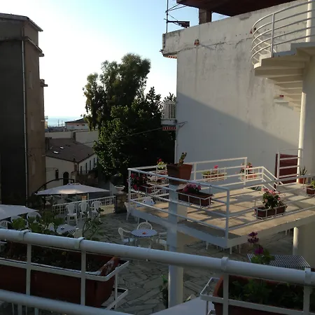 Silica Hotel San Lucido